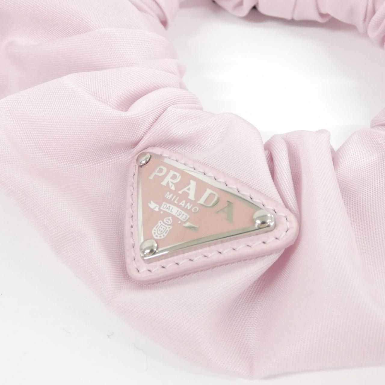 PRADA プラダ 三角ロゴプレート ドット柄 ヘアゴム シュシュ ブラック