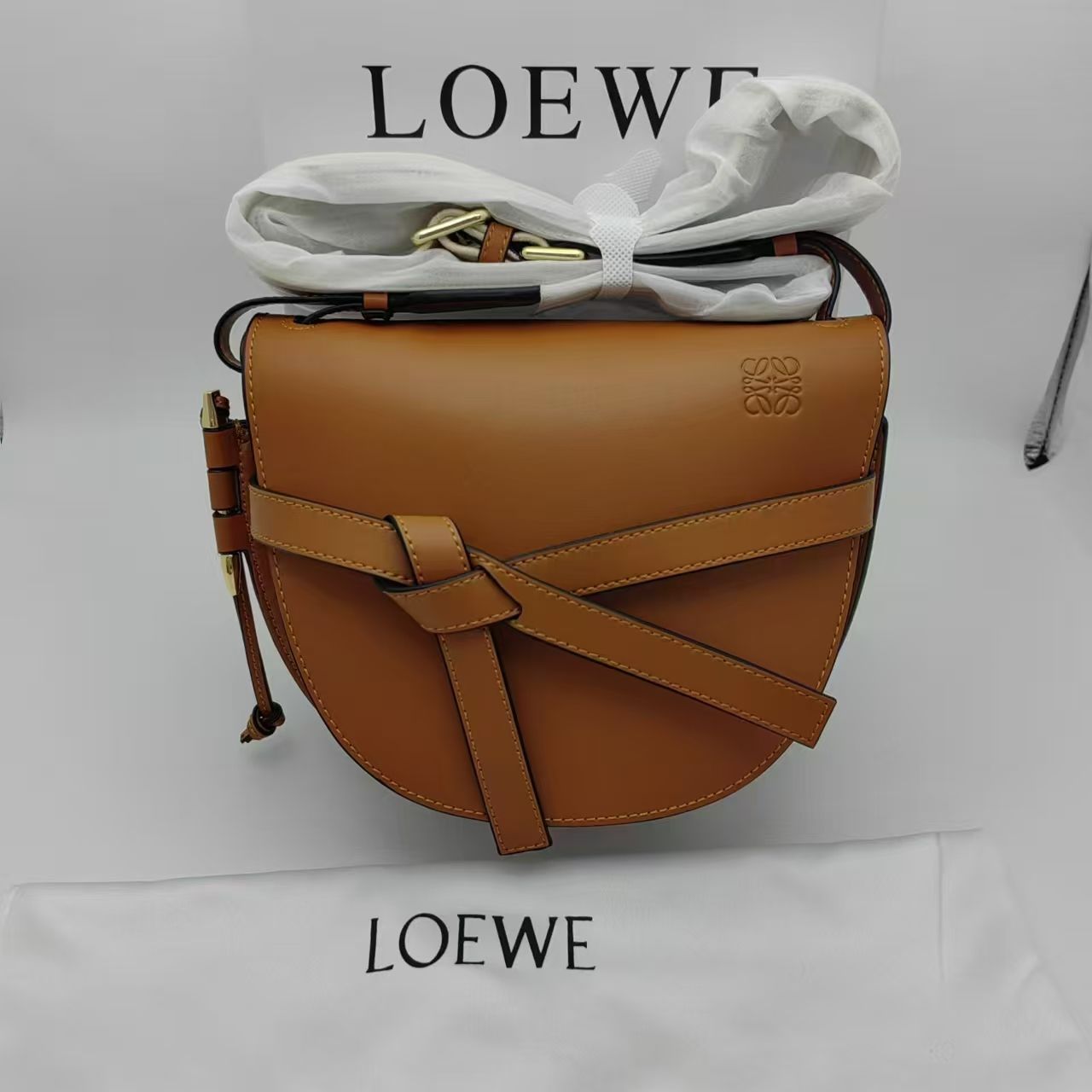 LOEWE ロエベ　ゲート　バムバッグ