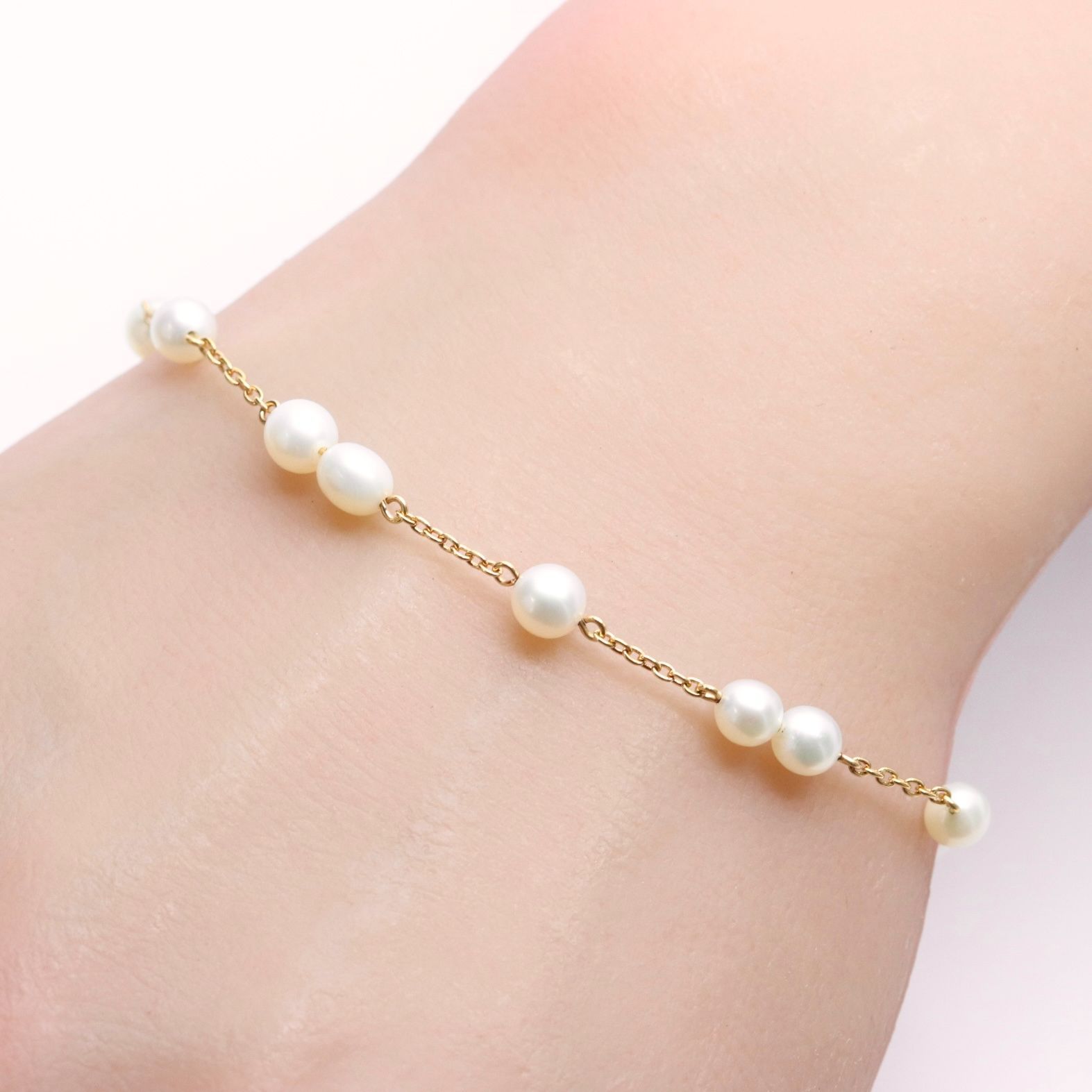 タサキ K18 ベビーパール ステーション ブレスレット タサキ K18 ベビーパール ステーション ブレスレット