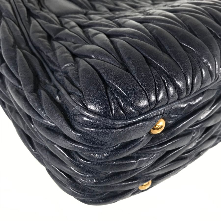 ミュウミュウ MIUMIU レザー トートバッグ sh【中古】 - メルカリ