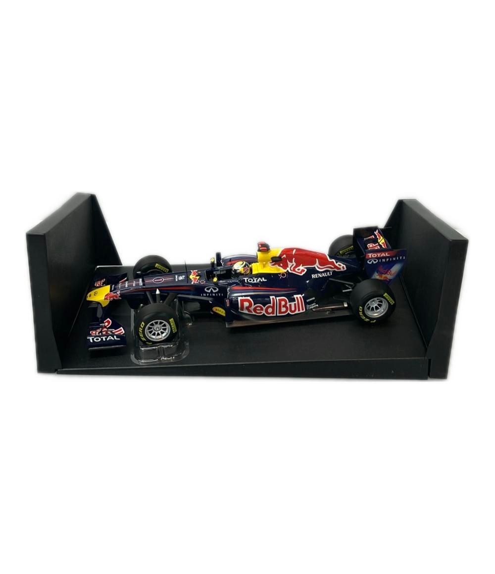 RENAULT RB7