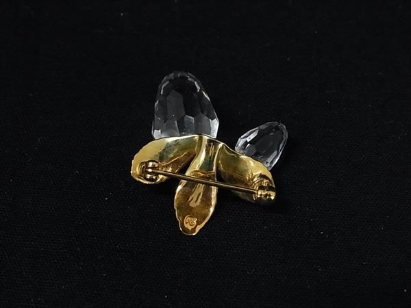 SWAROVSKI スワロフスキー クリスタル ストロベリー ピンバッジ