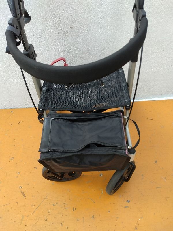 送料無料（一部地域を除く）　歩行車　リトルターン　ハイタイプ KM-25-0809-09