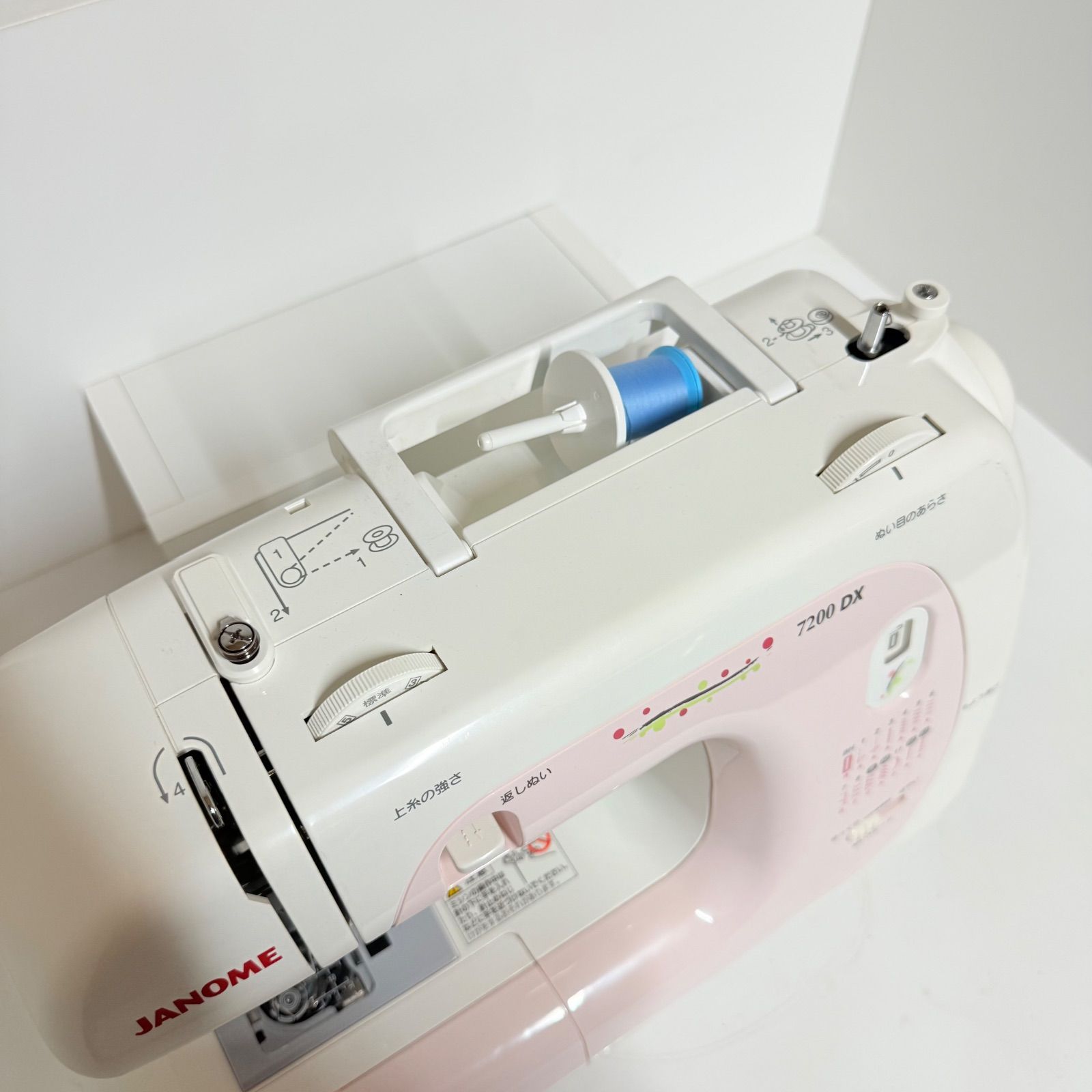 自動糸通し機能付き 厚地も縫える