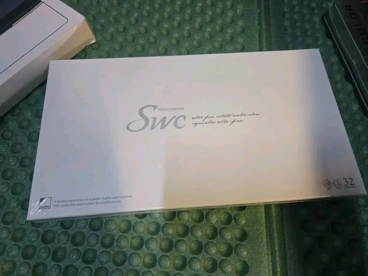 シンハン SWC 専門家向け シンク 絵の具 32 セット
