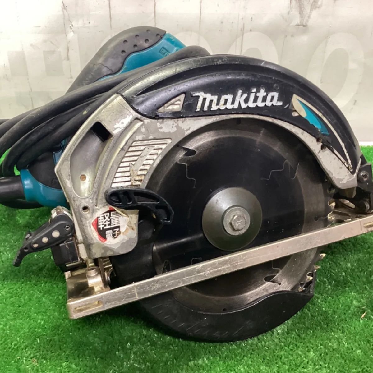 ③ MAKITA 165ｍｍ 電子丸ノコ 5638CBA - メルカリ