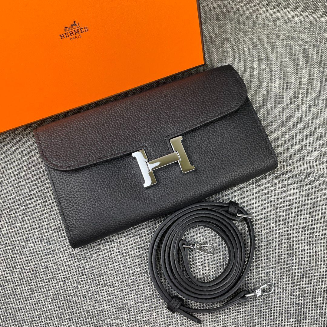 希少】HERMES (エルメス) □ コンスタンス トゥー ゴー 財布 - メルカリ