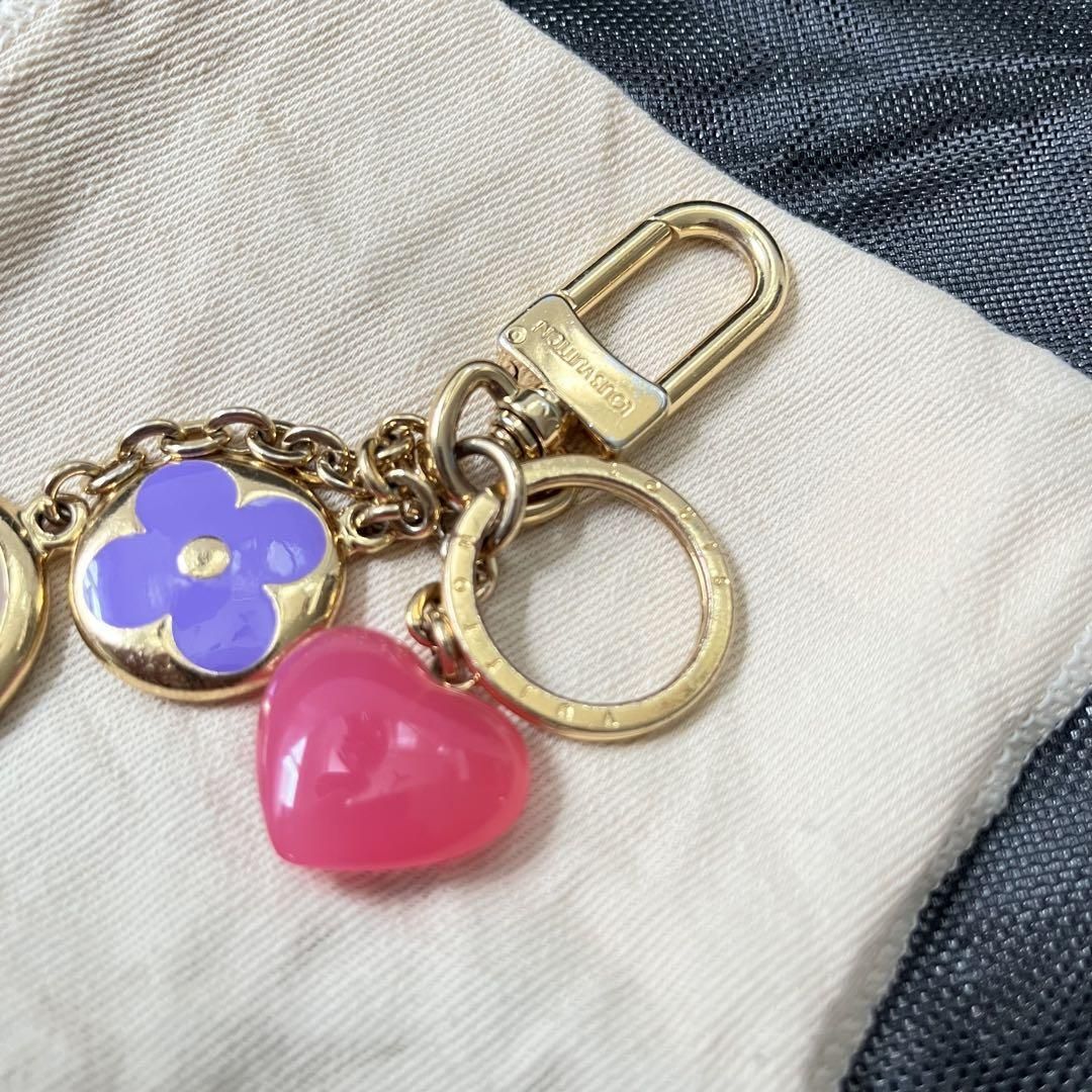 ルイヴィトン ポルトクレ LV エネーモード キーホルダー　バッグチャーム　金 LOUIS VUITTON - ルイヴィトン ポルトクレ LV エネーモード
