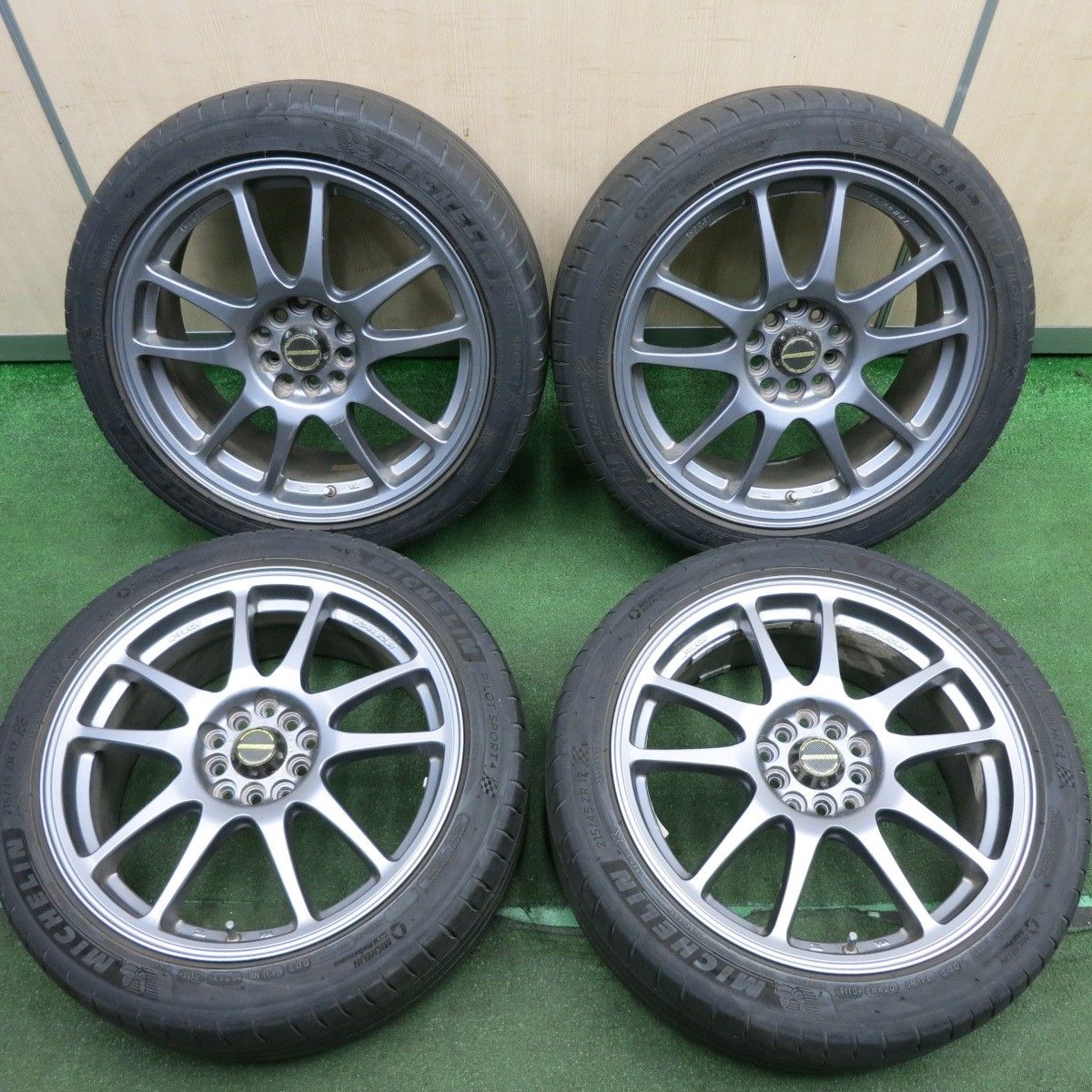 *送料無料* 4本価格215/45R17 ミシュラン パイロットスポーツ4 SCHNEIDER シュナイダー PCD100 114.3/5H マルチ4032411HAノ