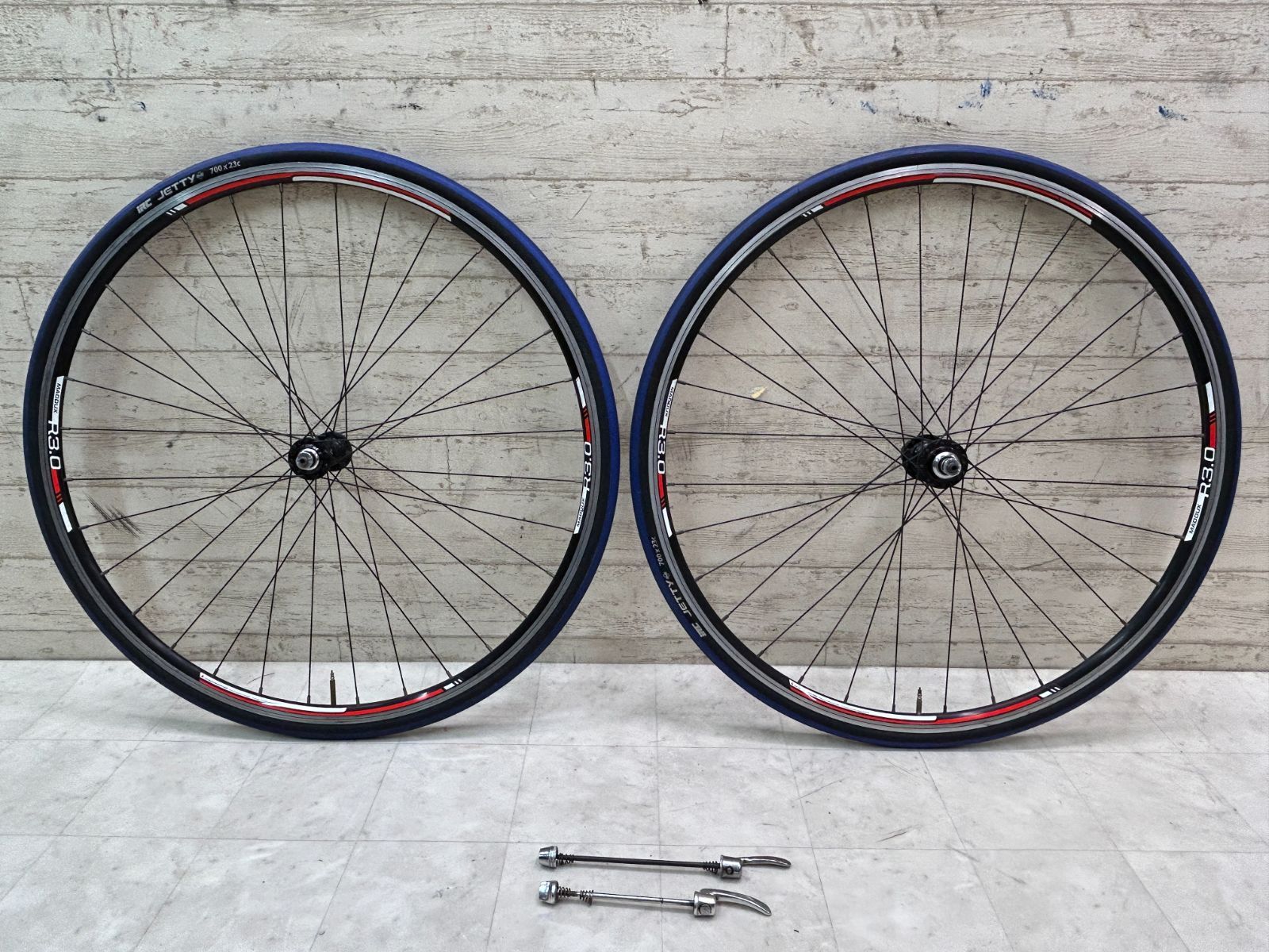 ロードバイク ホイール MADDUX R3.0 700c ホイール クリンチャー ロードバイク ホイール MADDUX R3.0 700c ホイール クリンチャー