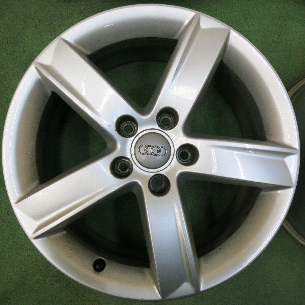 17×7J