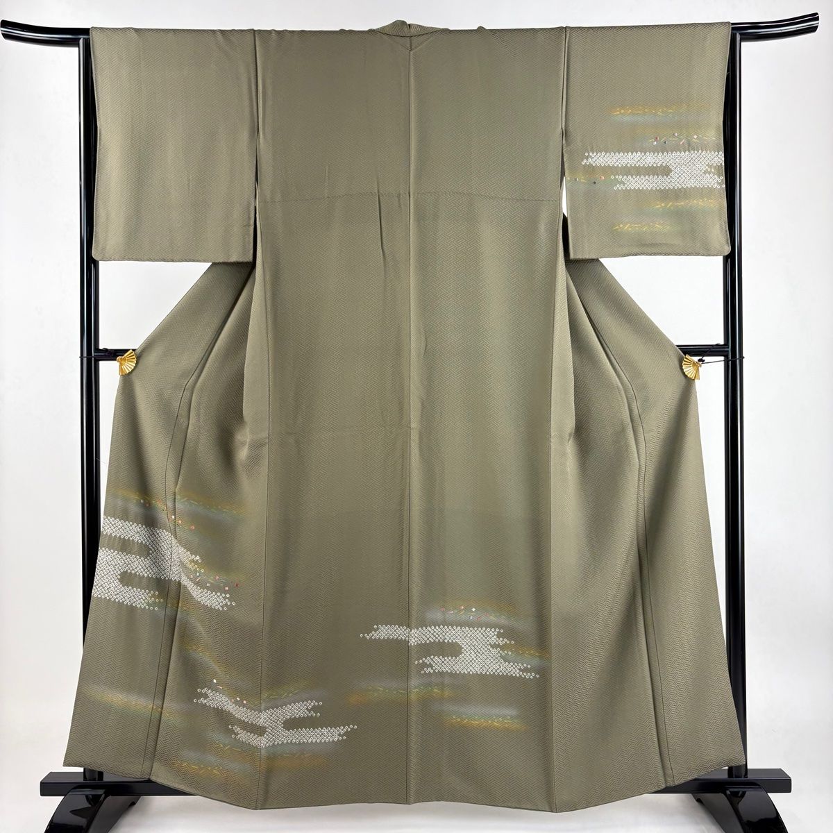 付下げ 身丈160cm 裄丈64.5cm M 袷 霞 幾何学模様 絞り 刺繍 茶緑色