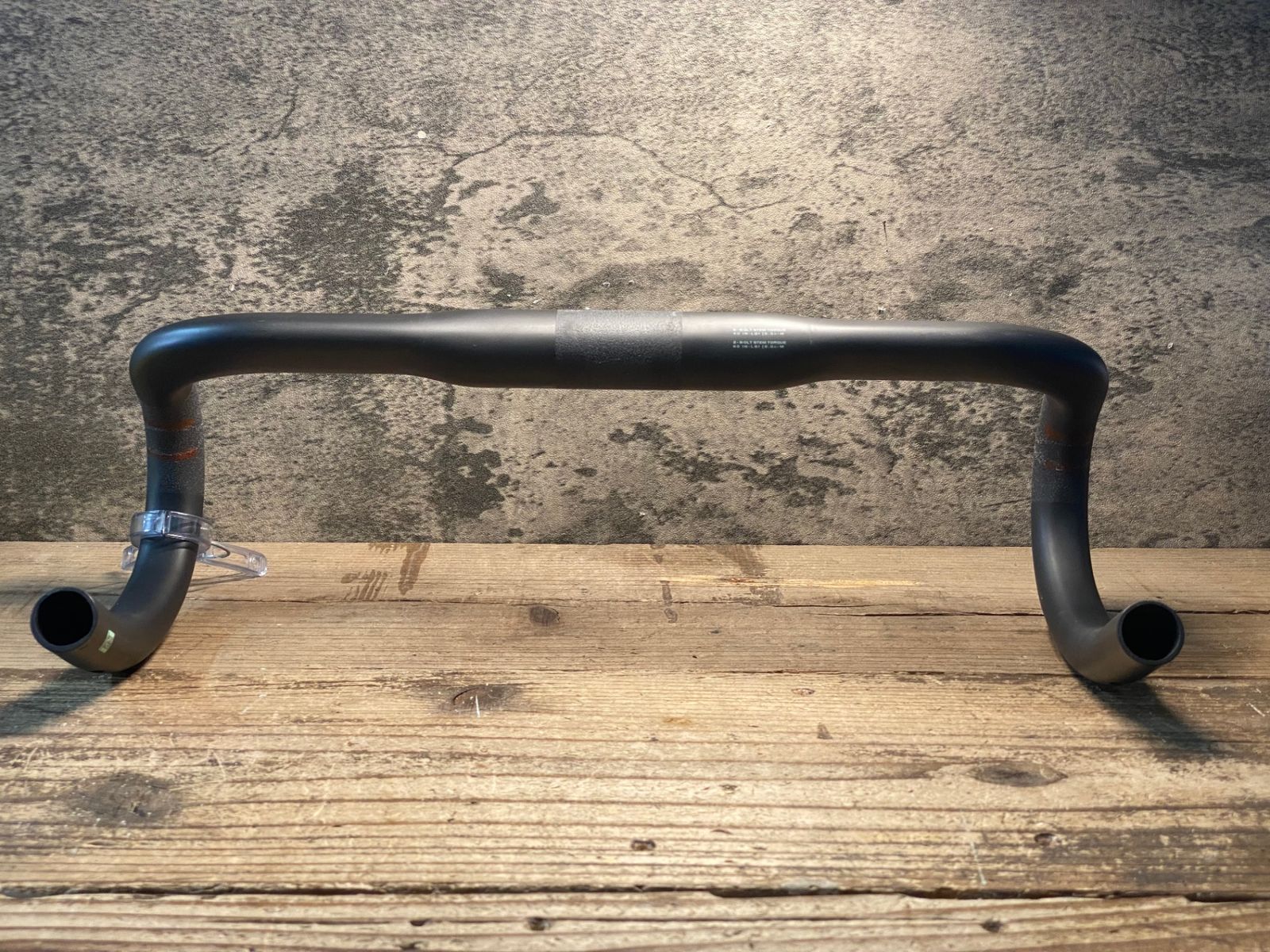 JJ698 スペシャライズド SPECIALIZED エスワークス S-WORKS SHALLOWBEND カーボンドロップハンドル エンドC-C380mm Φ31.8 マーカー痕