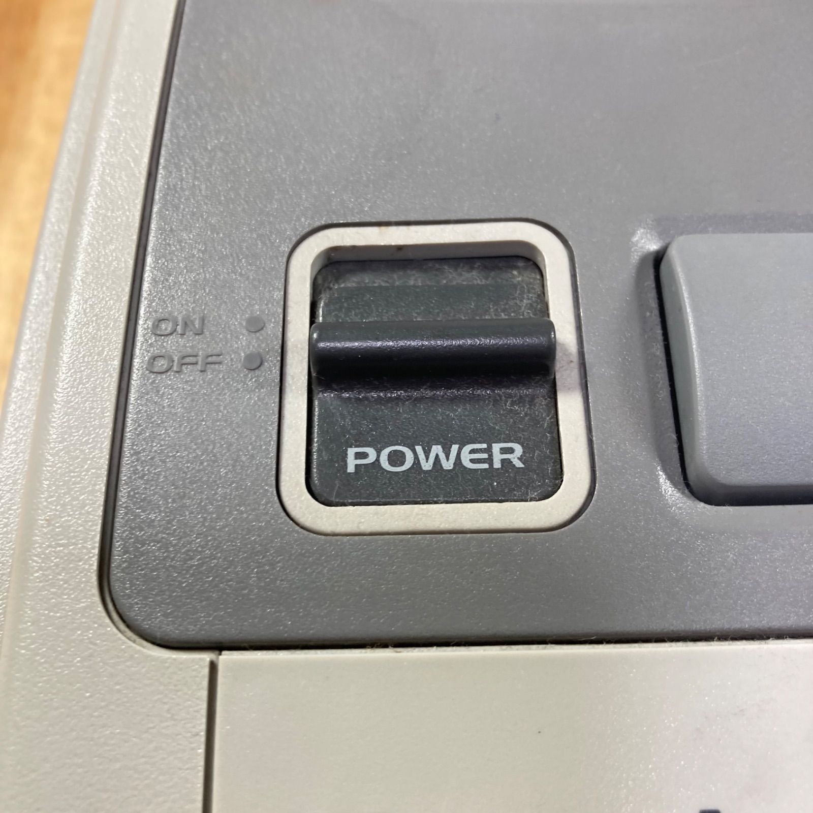 ジャンク スーパーファミコン後期型コントローラー付
