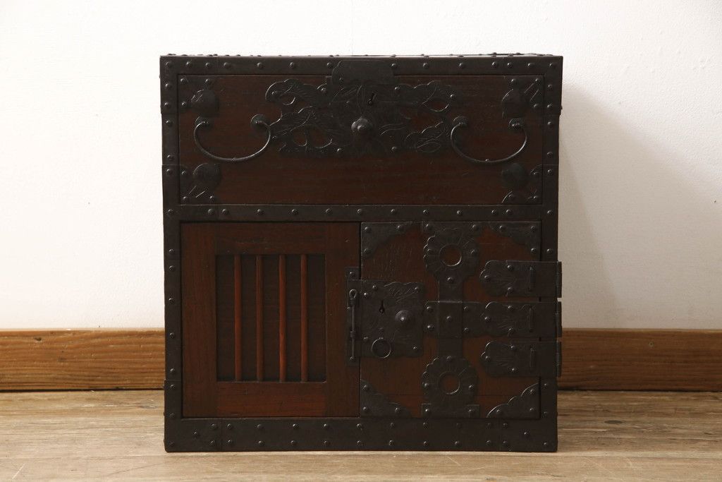 船箪笥 民芸箪笥 時代家具 小箪笥 時代物 アンティーク 明治時代 欅 懸硯 船箪笥 時代箪笥 小箪笥 日本製