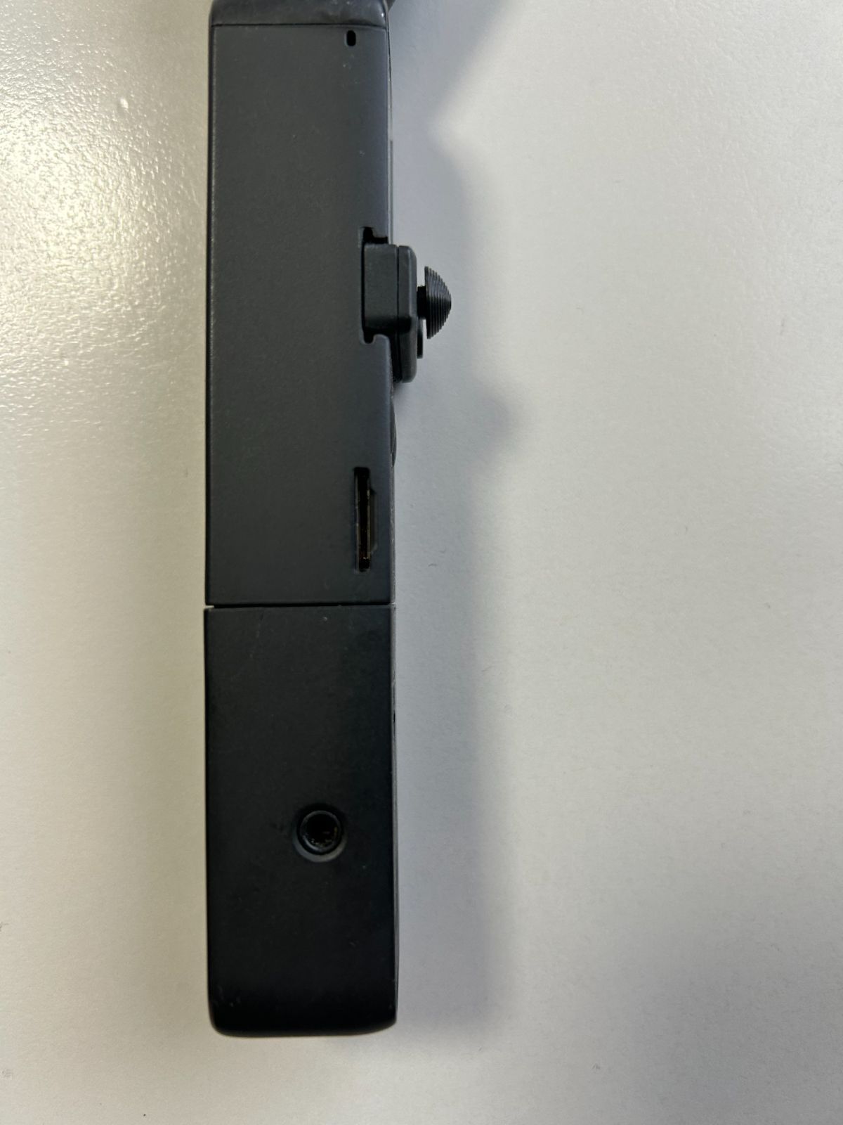 広角レンズ付き