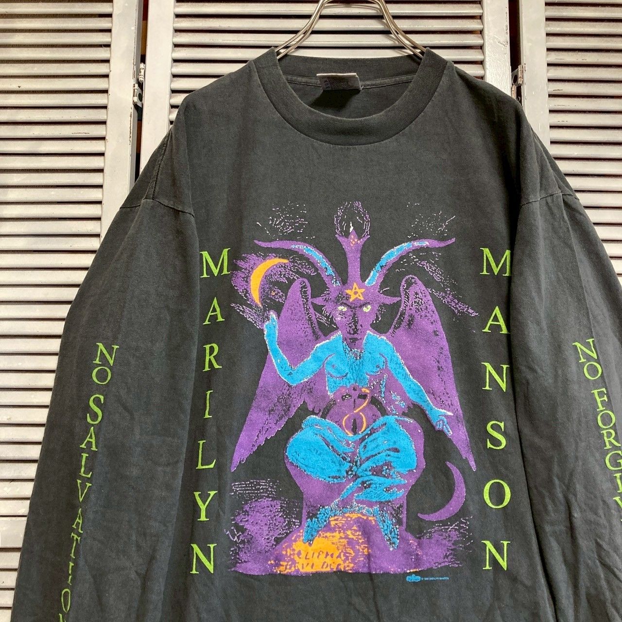 BAXU バンド Tシャツ 長袖 ロンT 古着 黒 マリリンマンソン ロック 楽天市場】長袖 MarilynManson ロング Tシャツ マリリンマンソン