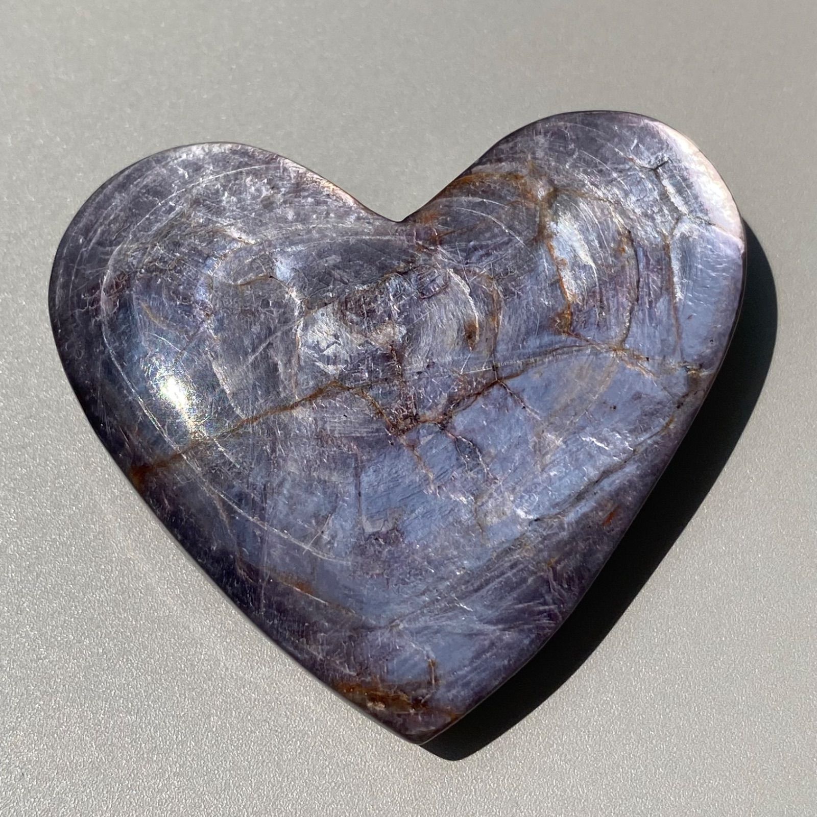 マダガスカル産︎パープルマイカ　purple mica|ハート天然石　パワーストーン　鉱物　鉱石