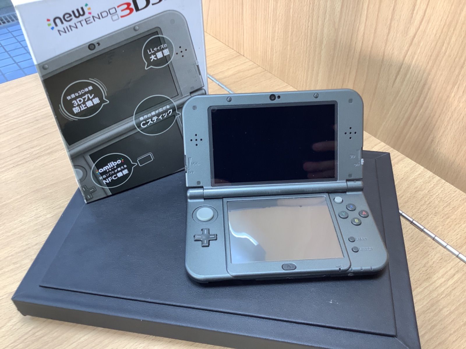 G1184 NEW Nintendo3DSLL 本体