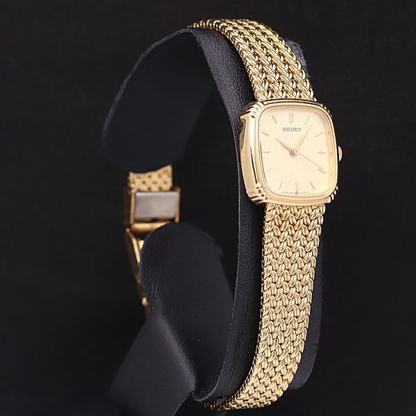 稼働 良品 セイコー QZ 2P21-5D20 スクエア ゴールド文字盤