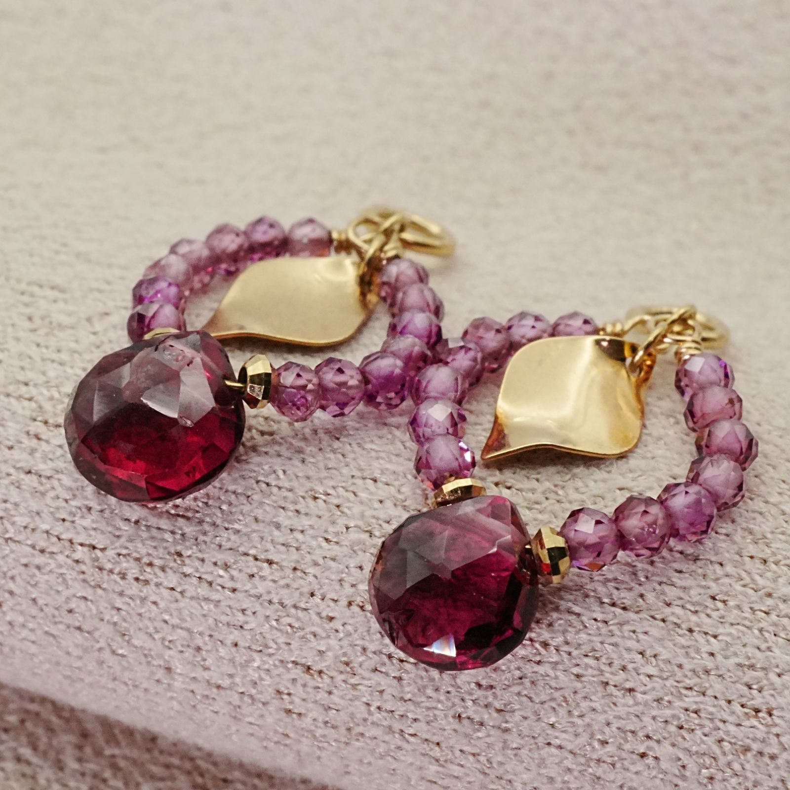 ピアスチャーム