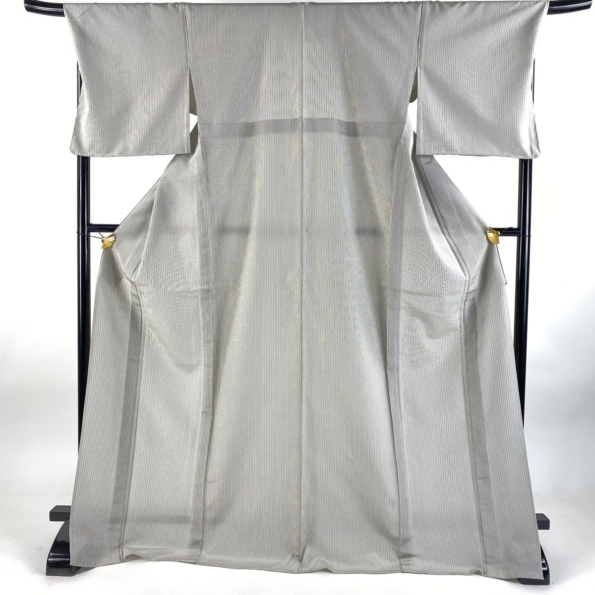 お召 身丈174cm 裄丈71cm L 単衣 本塩沢 やまだ織 証紙あり 縦縞 灰色 正絹