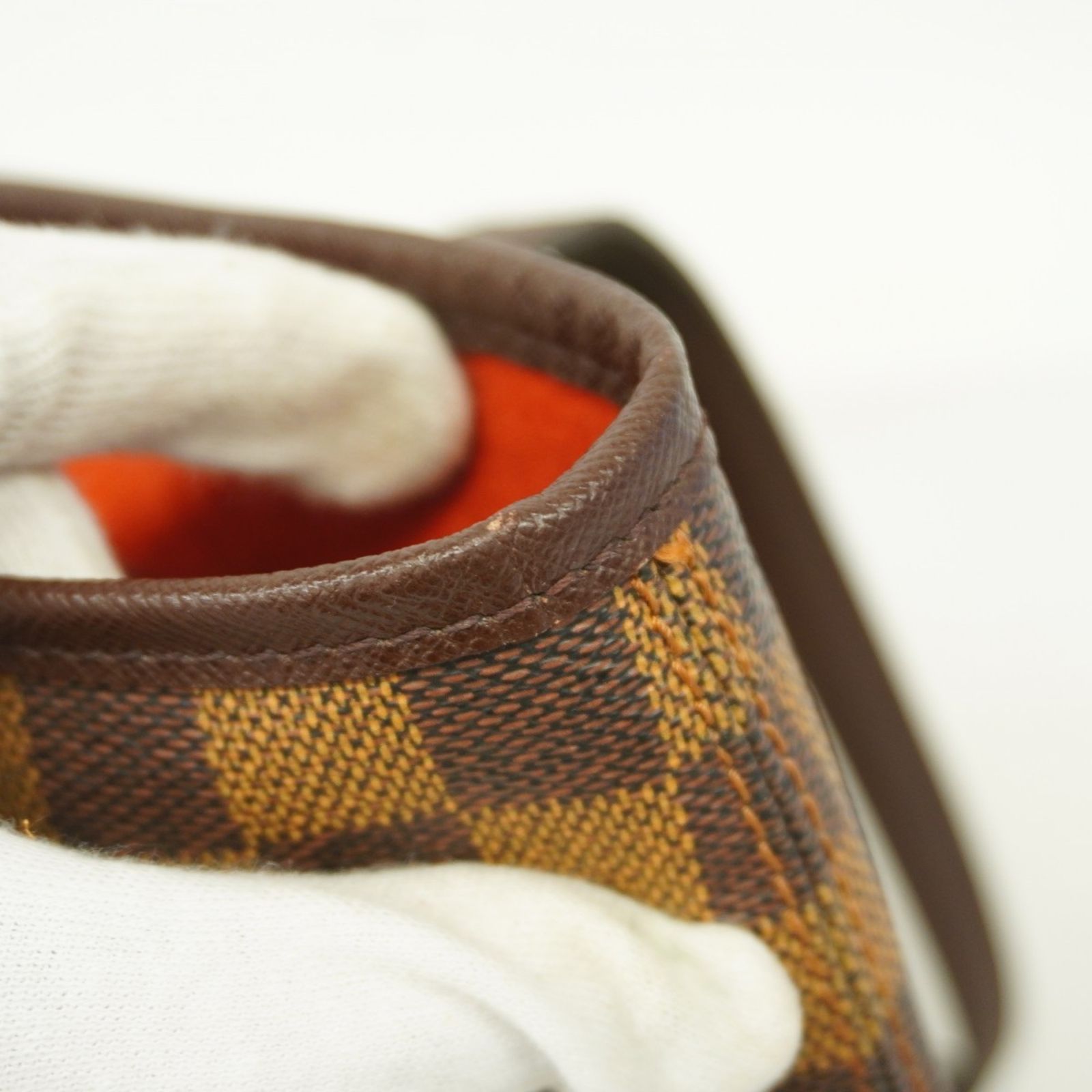 Vuitton ルイ