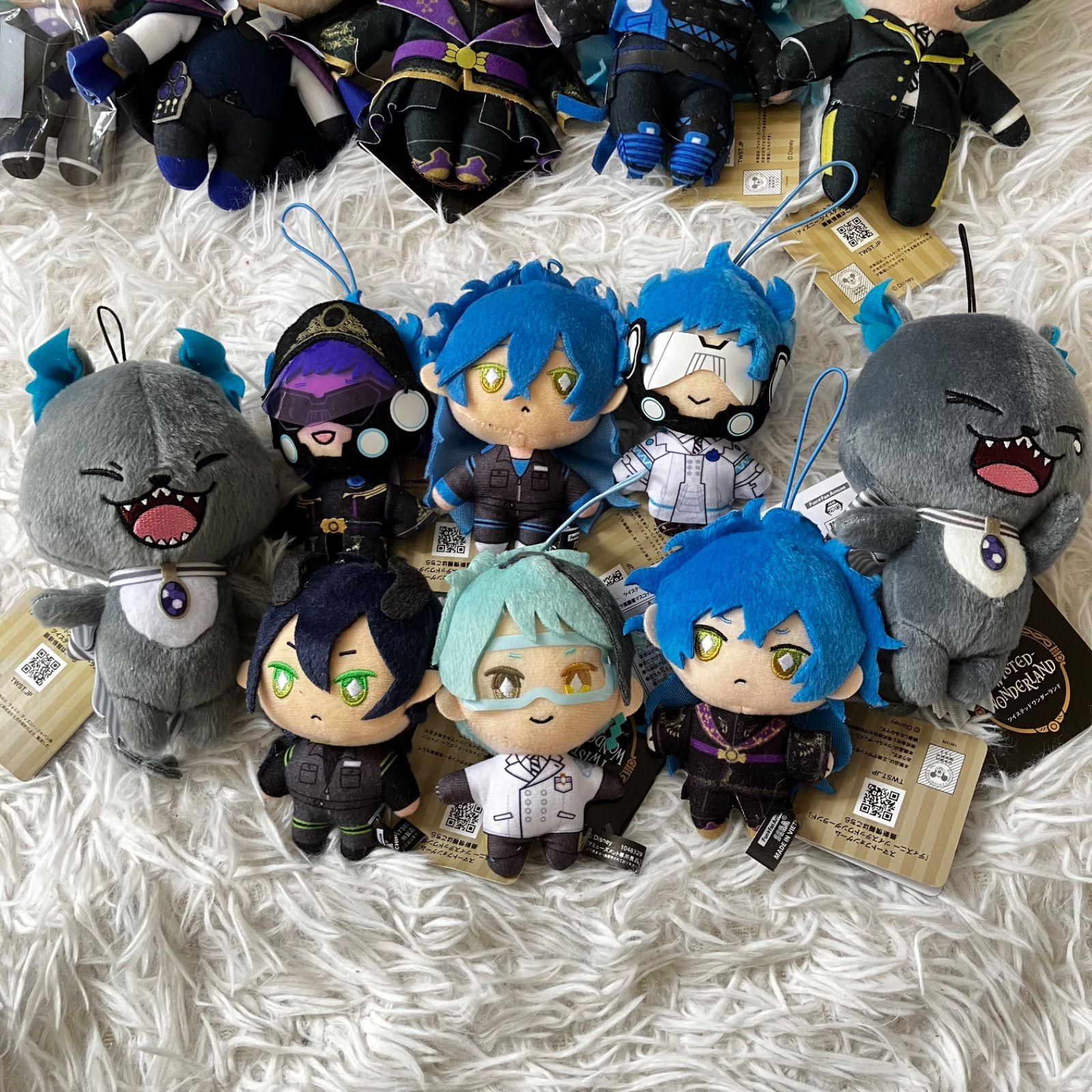新品未使用 ツイステッドワンダーランド ぬいぐるみ マスコット 大量