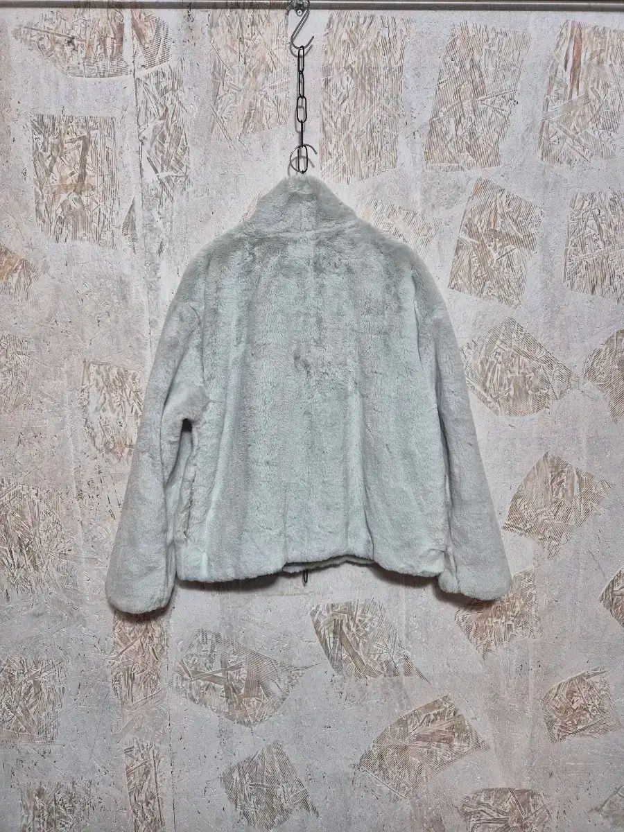 NIKE ナイキ ウーマンズ 捕虜 ファー ジャケット フォッシル 100