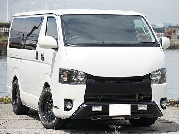 LEDデイライト付き フロントバンパーガード