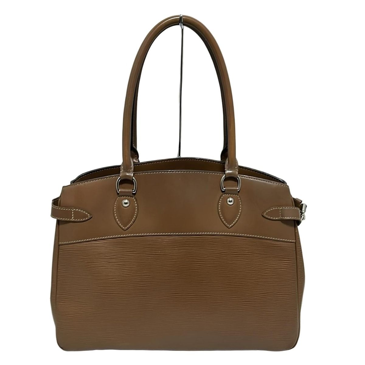 LOUIS VUITTON ルイヴィトン ハンドバッグ エピ パッシィ M5926I キャネル レザー