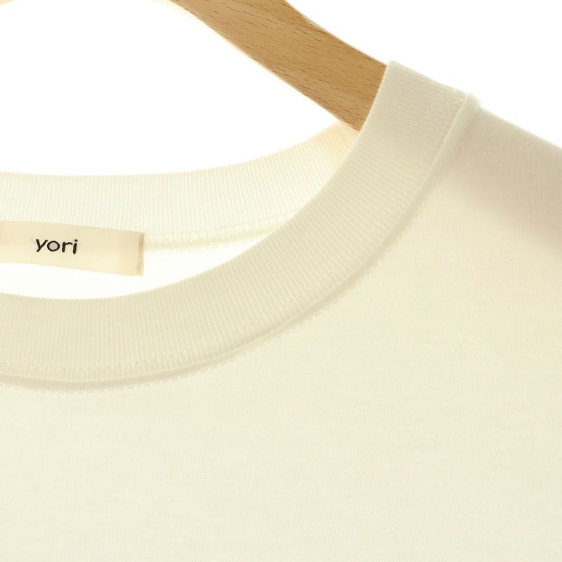 【新品未使用】yori ヨリ　チャンキーヘムラウンドTee オフホワイト ヨリ yori ヘムラウンドハーフロゴTee Tシャツ カットソー 半袖