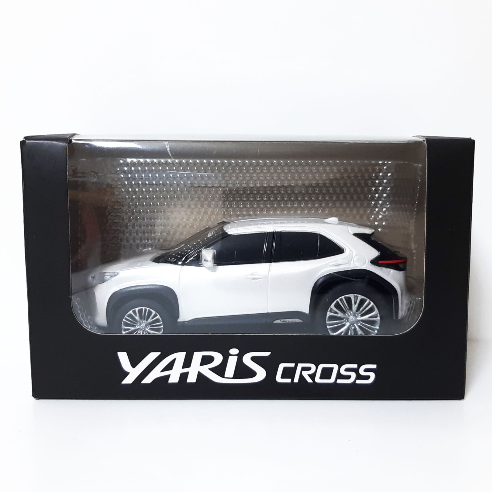 ミニカー 1/30 トヨタ 新型ヤリスクロス YARIS CROSS 非売品 カラーサンプル ダークブルーマイカメタリック ミニカー 色見本 ヤリスクロス  | 1⁄30 トヨタ 新型ヤリスクロス