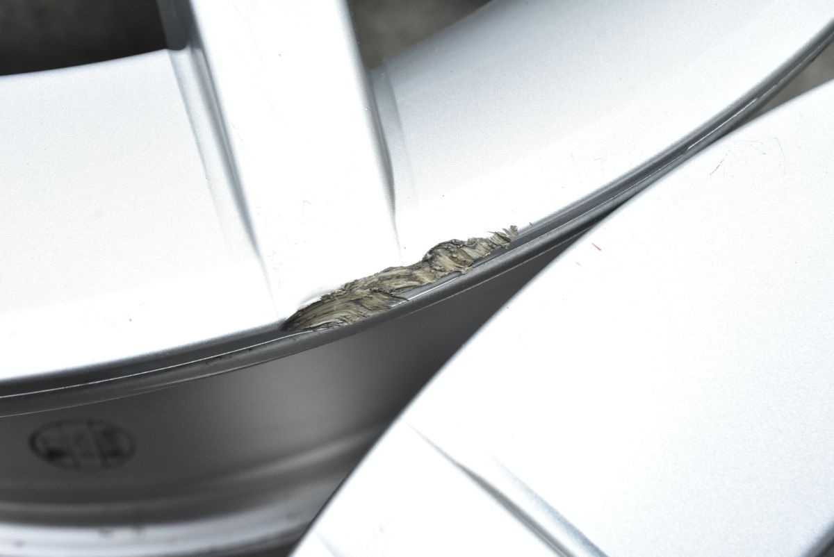 トヨタ プリウスα