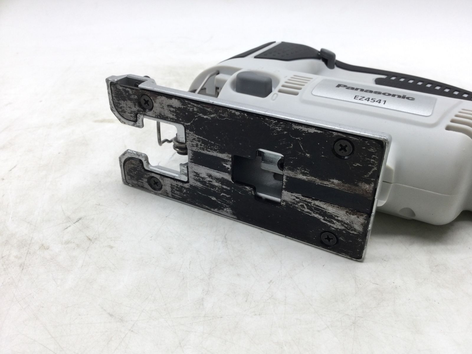 小型ジグソー EZ4541LJ2S-B