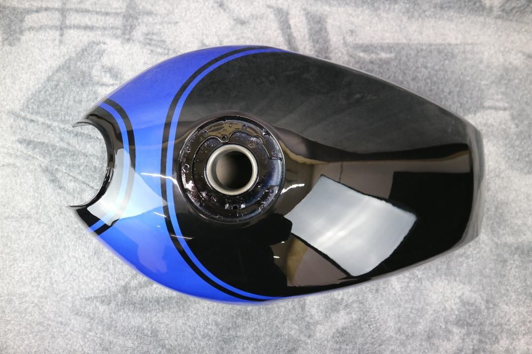 ゼファー400Χ 火の玉 外装 セット 黒青 Z2 塗立て - メルカリ