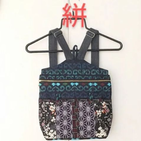 絣リメイク　ファスナー付き大きめリュック　ハンドメイド