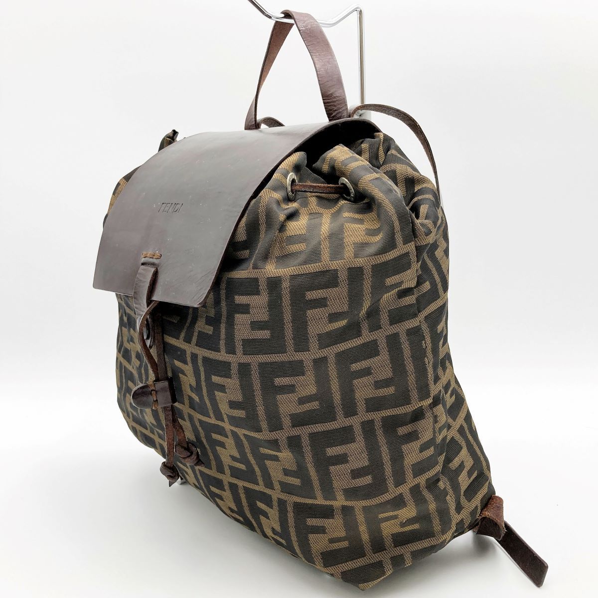フェンディ FENDI リュックズッカ柄 キャンバス レザー 15980 | ヤマダ