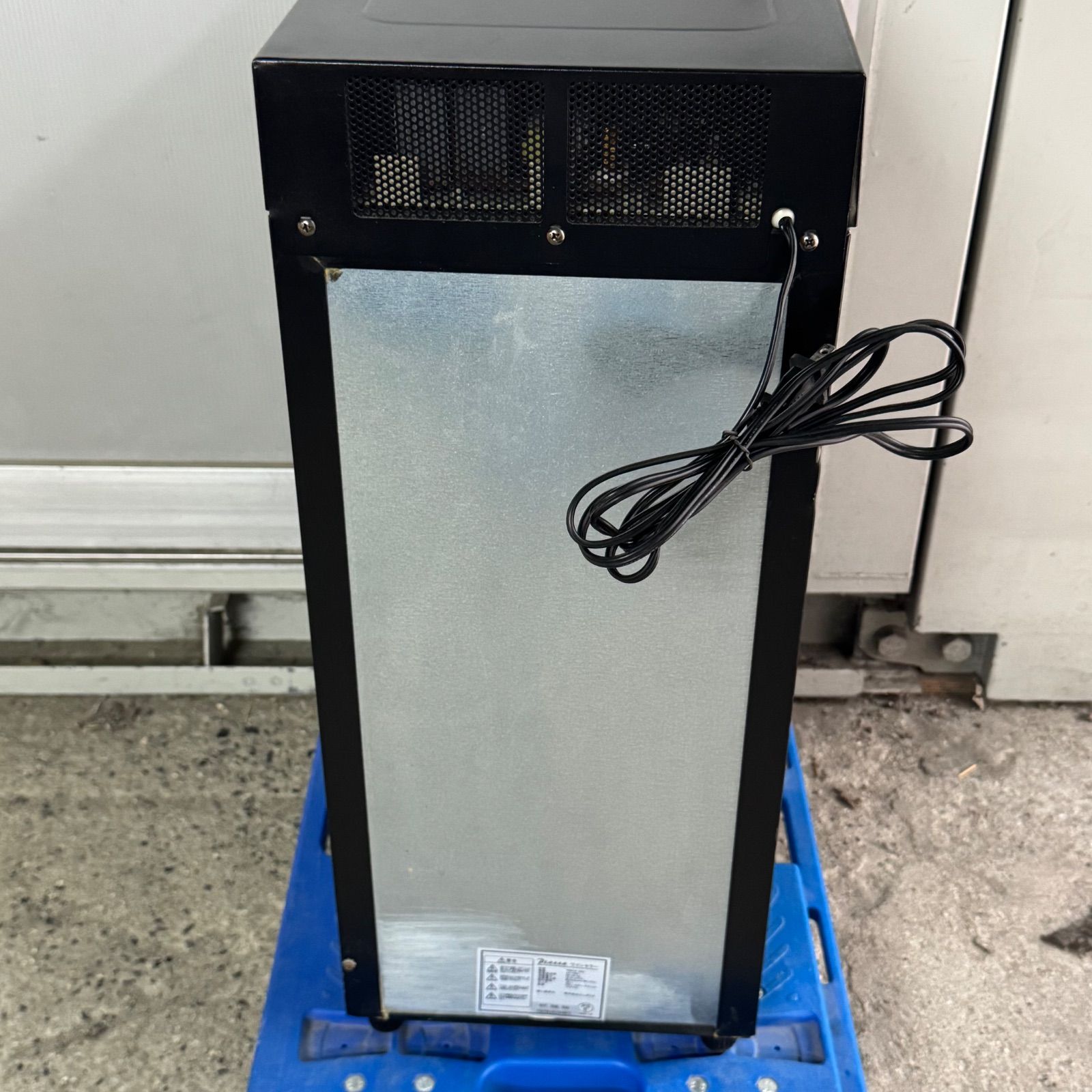 Piazza ワインセラー ワインクーラー EMHA-093 10本収納 ブラック 温度