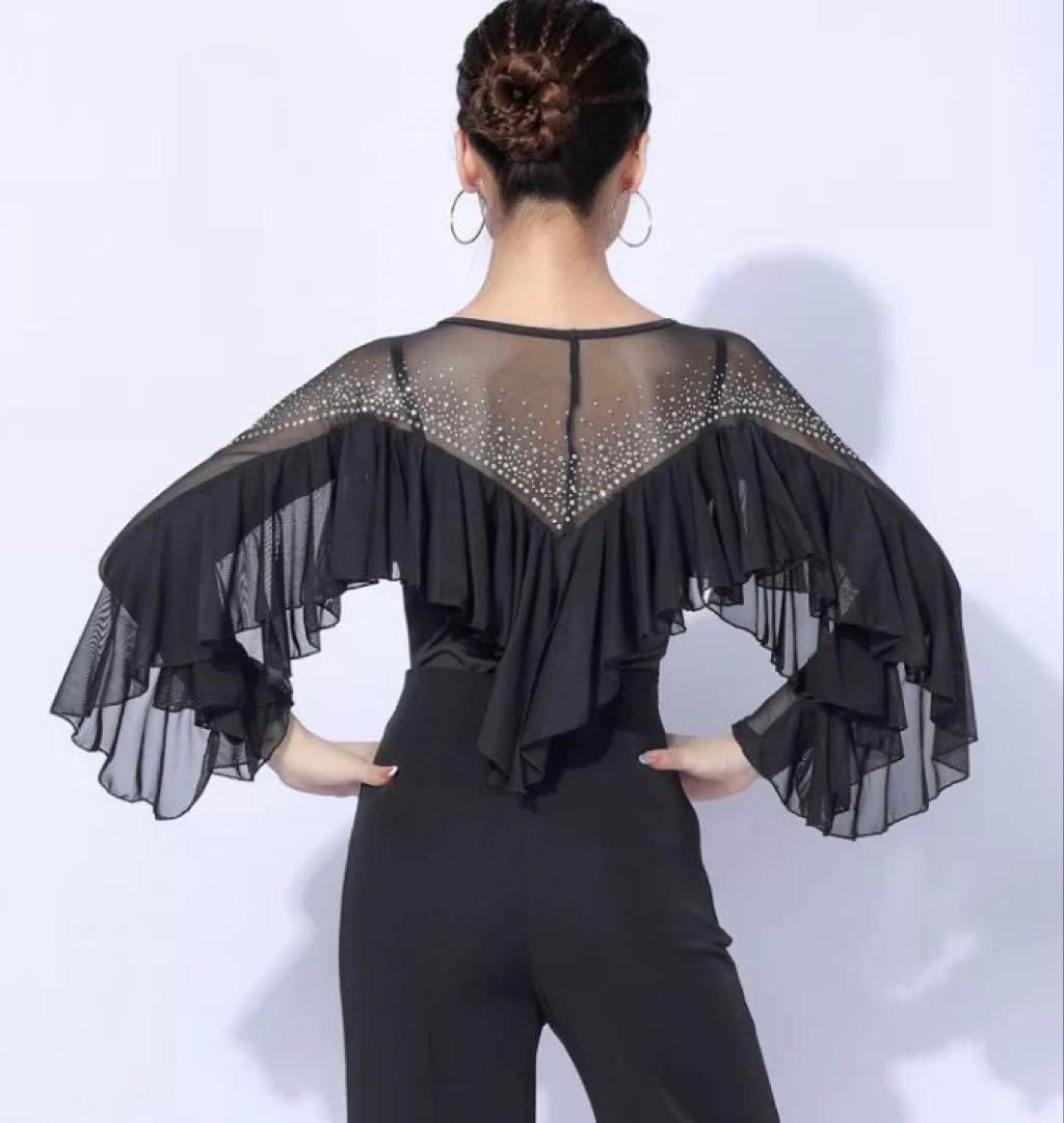 新品未使用 フリル舞うワンピース スタンダード向き練習着 後ろ