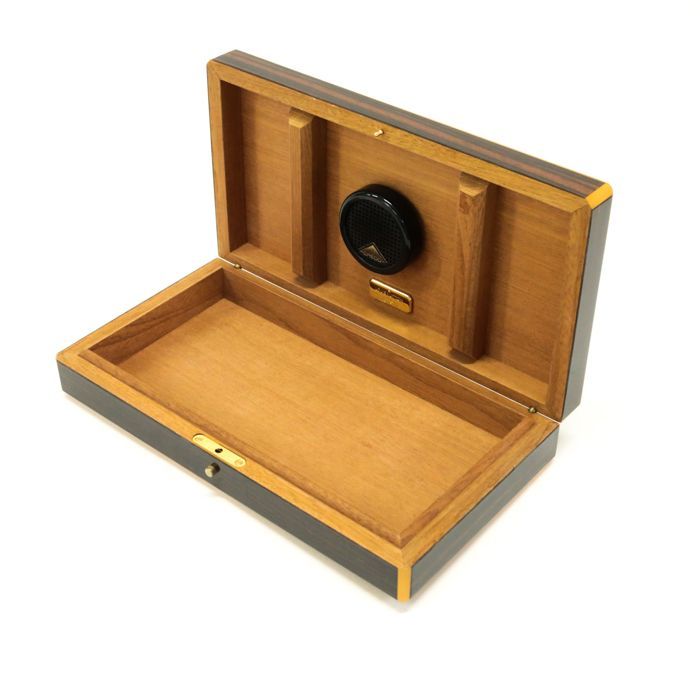 ルイヴィトン コフレ ドゥ ヴォワヤージュ シガーケース 小物入れ