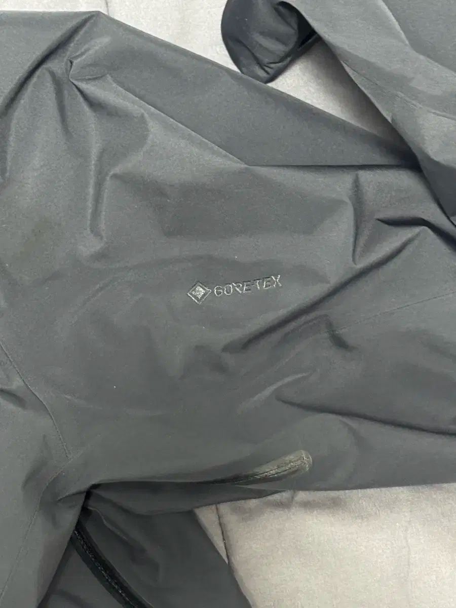 ARC TERYX アークテリクス GORE-TEX₍ゴアテックス ベータ lt xxl ブラック HRDEVELOPMENT_JP