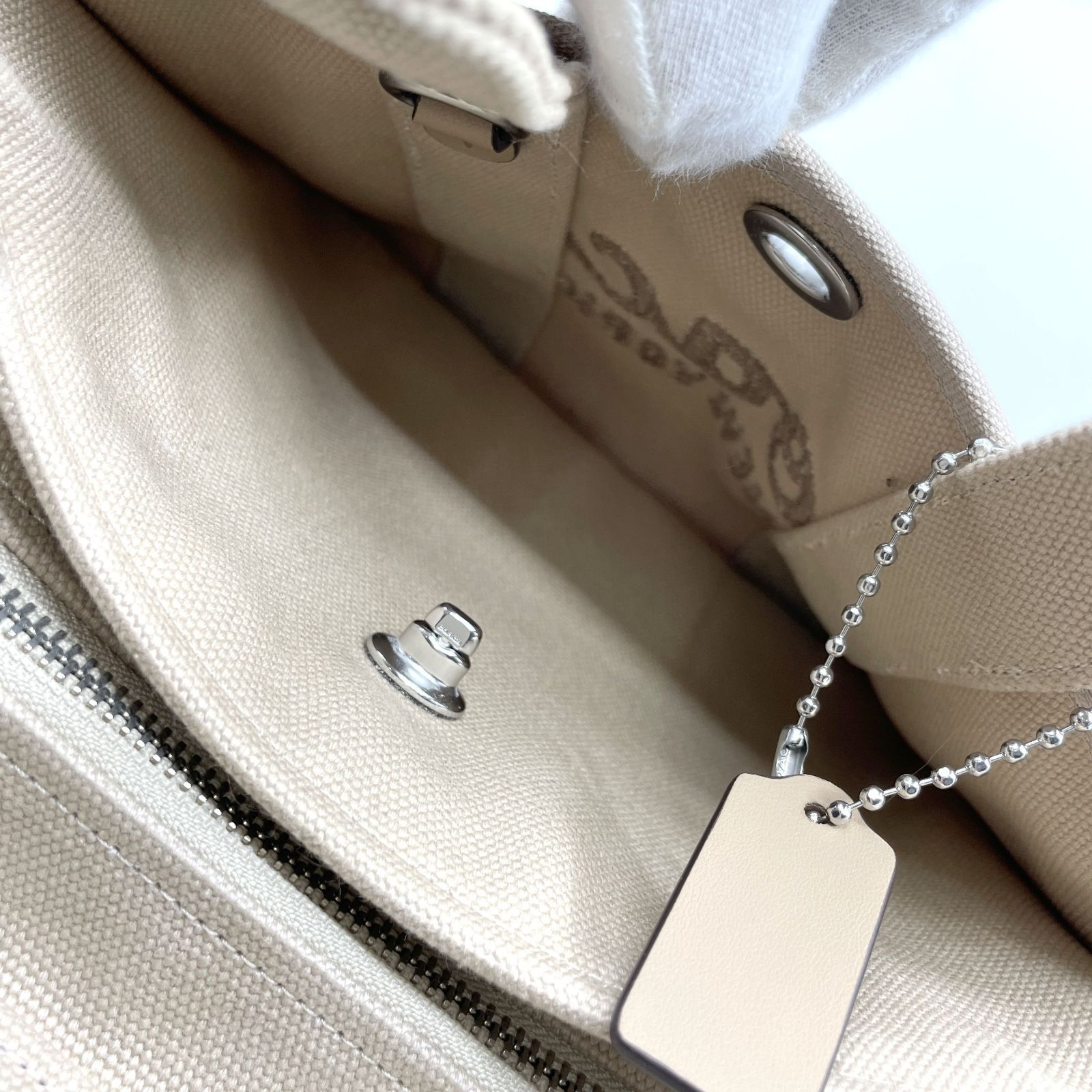 極美品 COACH カーゴ トート 26 ベージュ CP164 2way - メルカリ