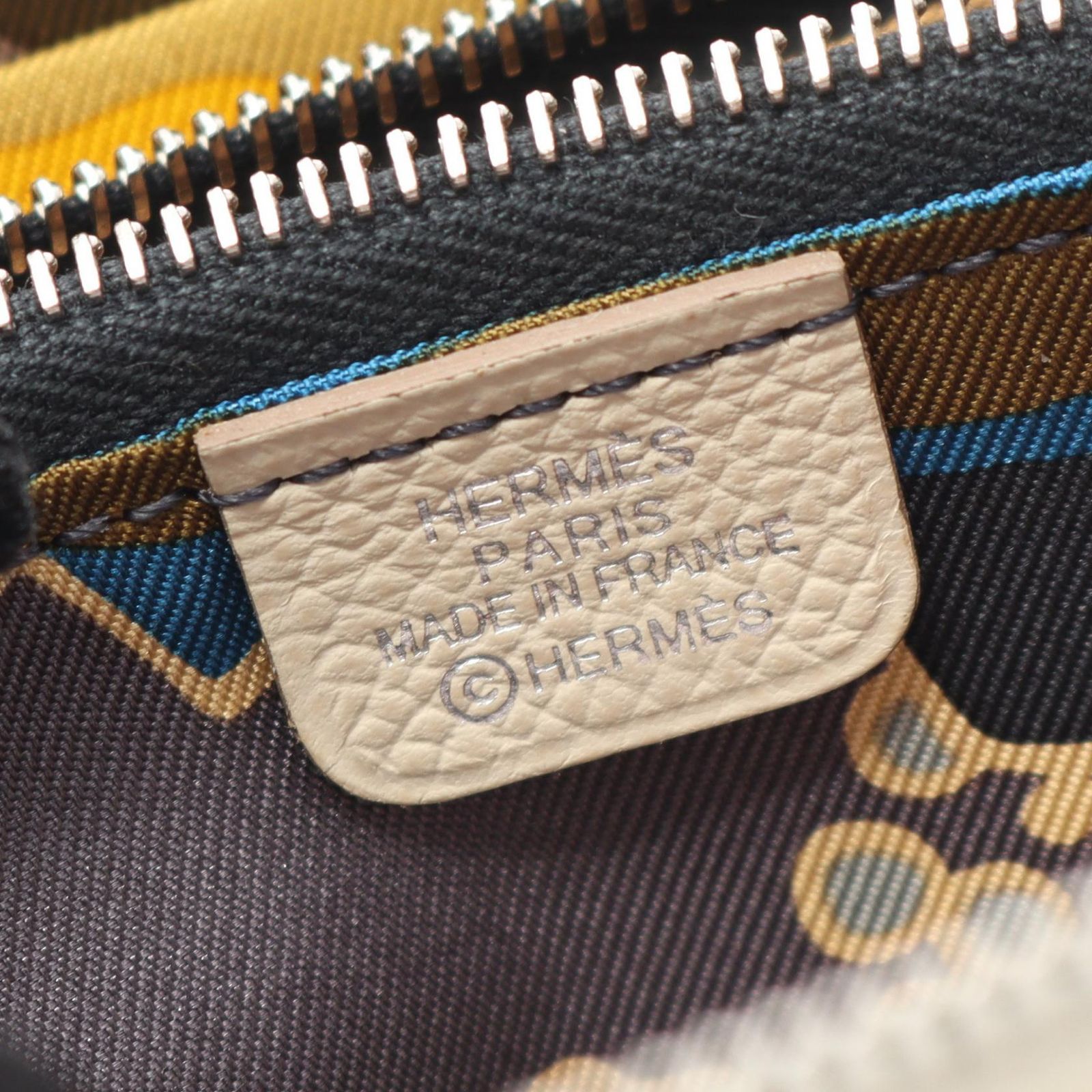 エルメス HERMES ラウンド財布 アザップコンパクト シルクイン クレ  