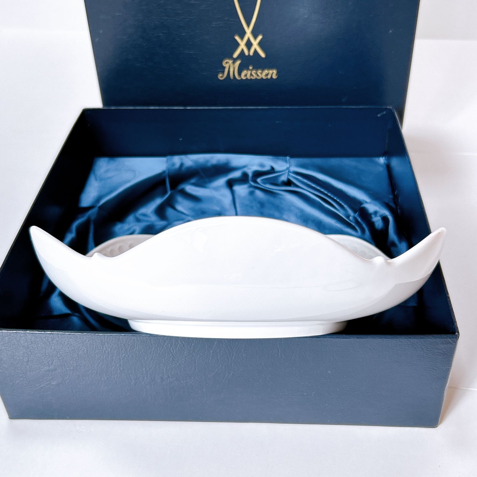 ホワイトレリーフ 大皿