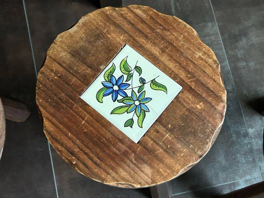 スペイン製　スツール　花台　タイル　ヴィンテージ　チェア　インテリア　IZ スペイン製 スツール 花台 タイル ヴィンテージ チェア