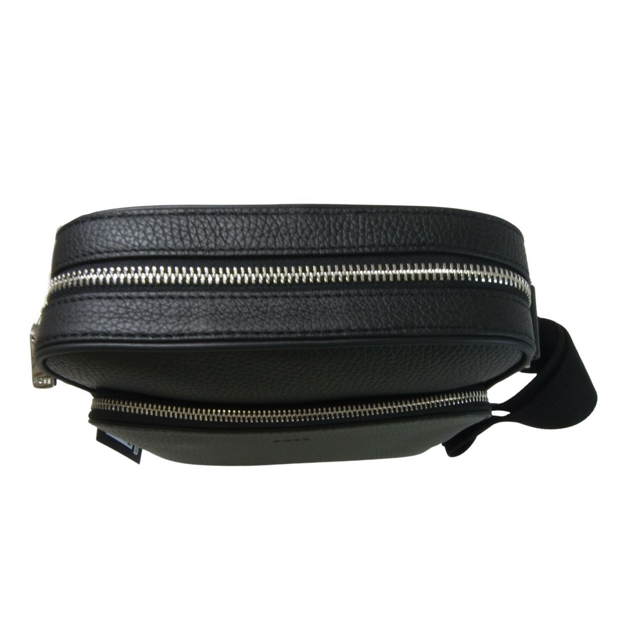 HUGO BOSS【美品】ステンカラーコート スタンドカラー 黒 ヒューゴボス HUGO BOSS ヒューゴボス ◇新品◇ ショルダーバッグ 斜めがけ
