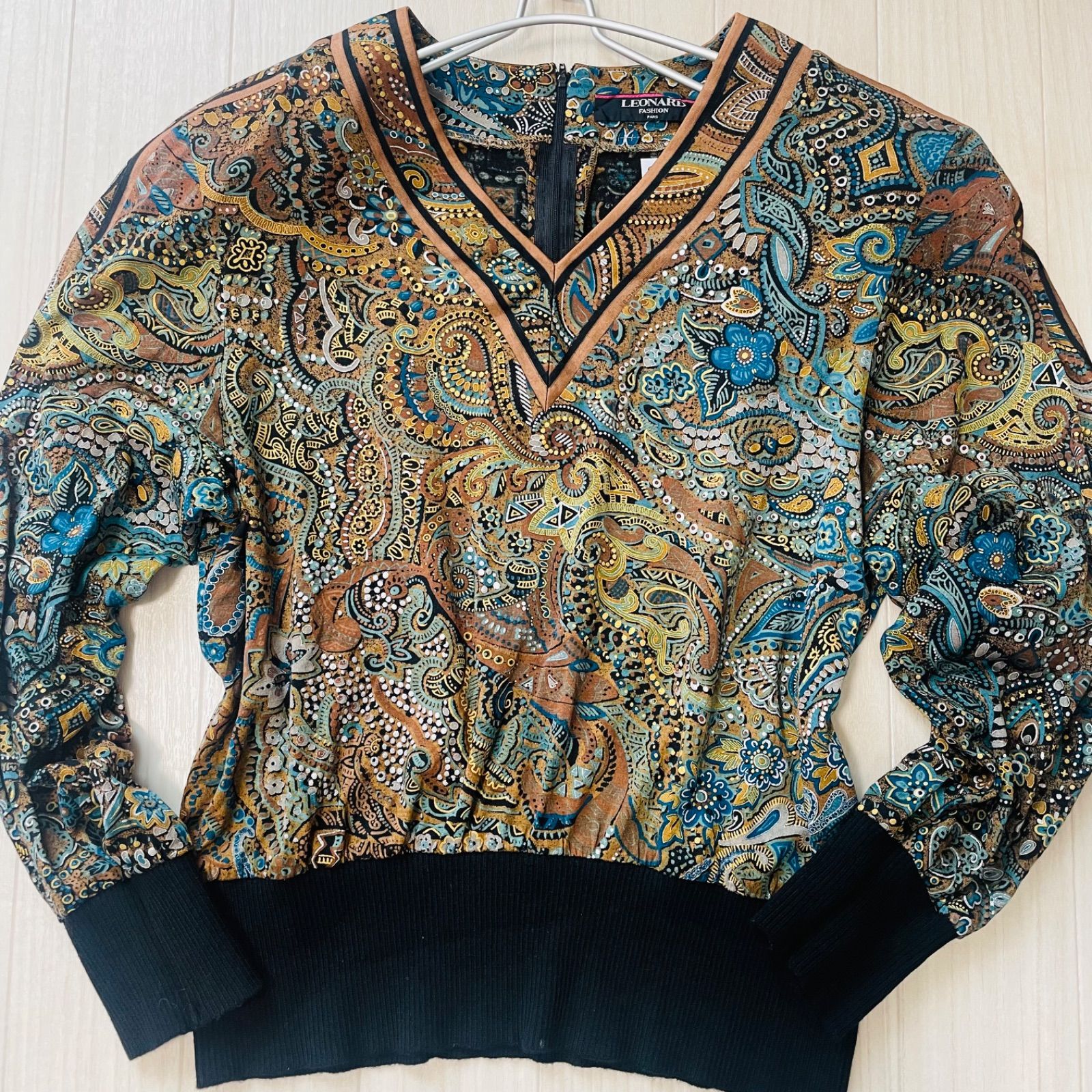 シルク レオナール カットソー ウール フラワープリント ペイズリー 花柄 長袖 秋冬～通年 レディース XL相当黒 ブラック系 G0030