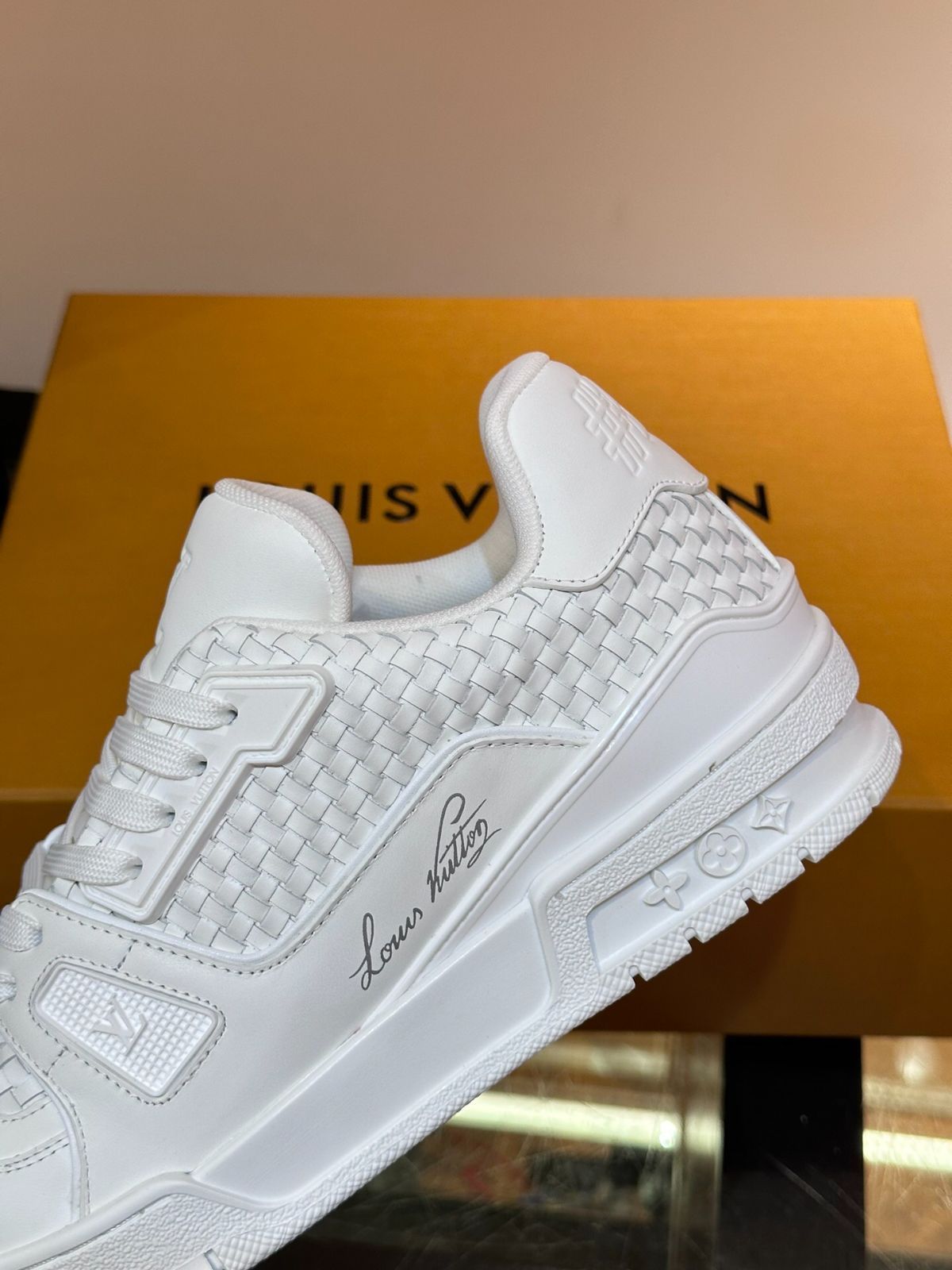 Vuitton trainer