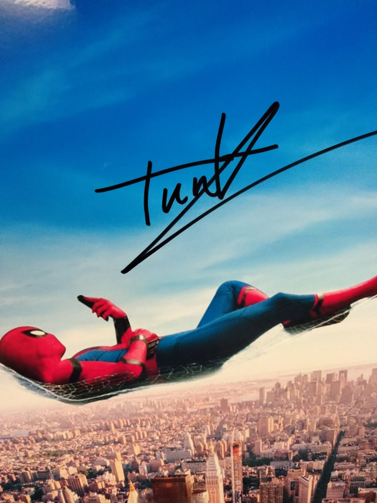 トム・ホランド直筆サイン入り超大型写真…Tom Holland…スパイダーマン 